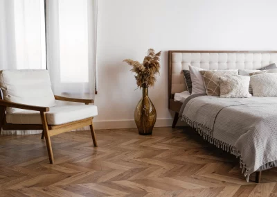 Comment rénover votre parquet ? Partie 2 – Choix des finitions et conseils Destocksols